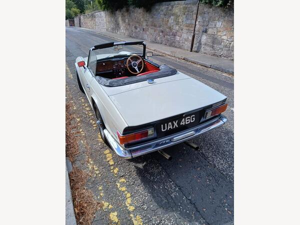 Triumph TR6 2.5