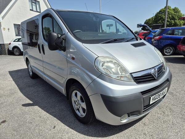 Vauxhall Vivaro 2.0 2900 CDTi Sportive Crew Van 5dr Diesel Manual FWD L3 (215 g/km, 113 bhp)