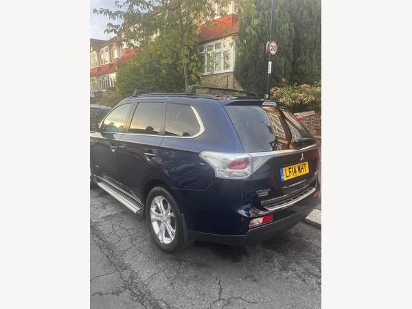 Mitsubishi Outlander 2.2 DI-D GX5 Auto 4WD Euro 5 (s/s) 5dr