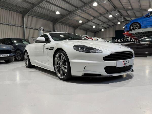 Aston Martin DBS 5.9L 2d AUTO 510 BHP