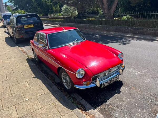 MG MGB GT 1.8 2dr