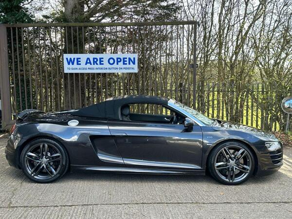 Audi R8 5.2 FSI V10 Spyder quattro Euro 4 2dr