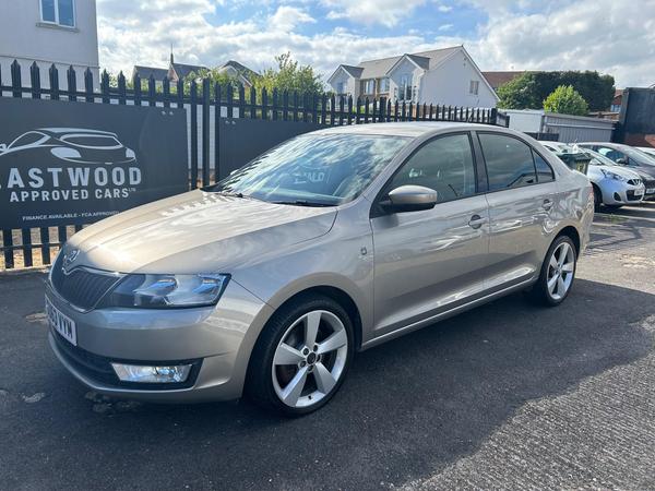Skoda Rapid 1.6 TDI Elegance Euro 5 5dr