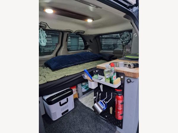 Chrysler Voyager 3.3 LX 5dr