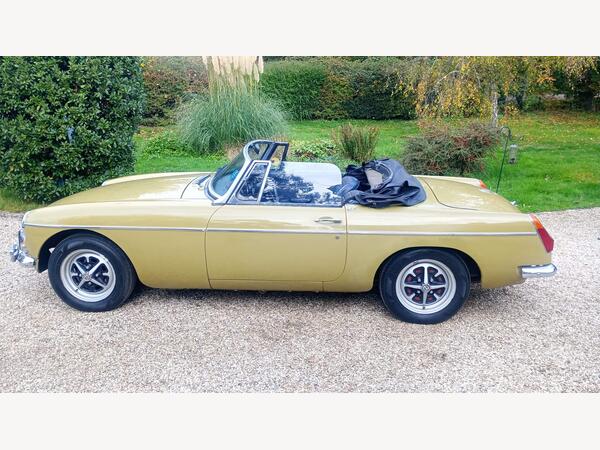 MG MGB GT 1.8 Coupe 2dr Petrol Manual (97 bhp)