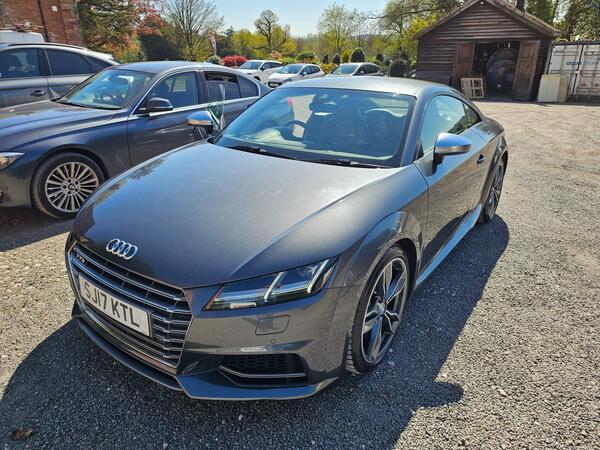 Audi TTS 2.0 TFSI S Tronic quattro Euro 6 (s/s) 3dr
