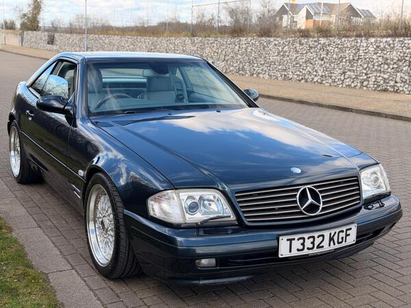 Mercedes-Benz SL 3.2 SL320 2dr