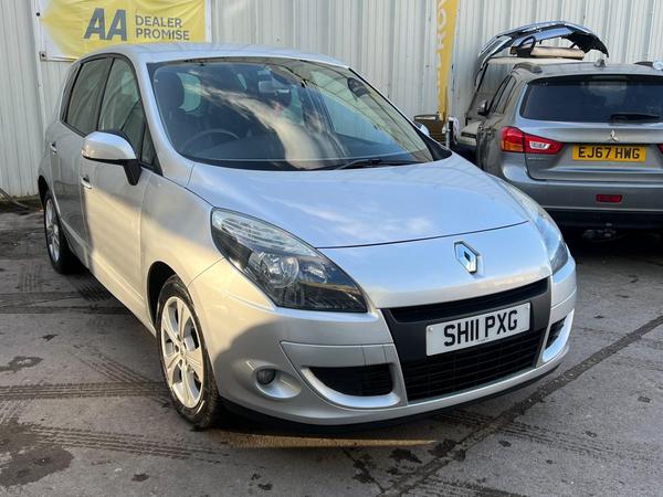 Renault Scenic 1.5 dCi Dynamique TomTom Euro 5 5dr