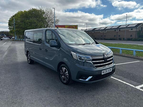 Renault Trafic 2.0 dCi Blue LL30 Extra Sport Crew Van L2 H1 Euro 6 (s/s) 6dr