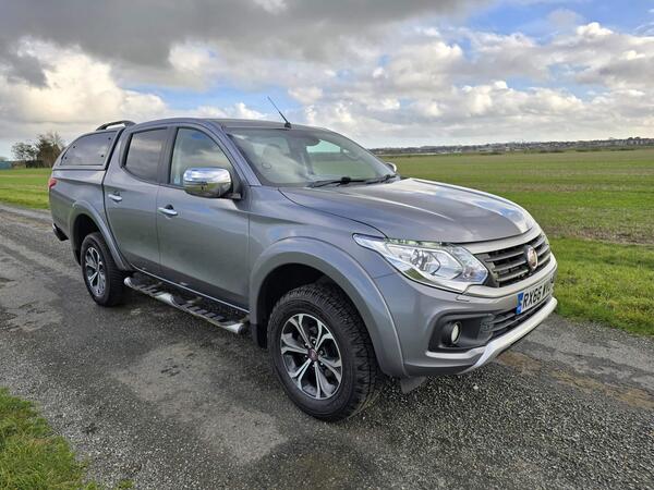 Fiat Fullback 2.4D LX Pickup Double Cab 4dr Diesel Auto 4WD Euro 6 (Euro 6) (180 ps)