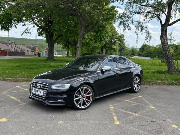 Audi S4 3.0 TFSI V6 S Tronic quattro Euro 5 4dr