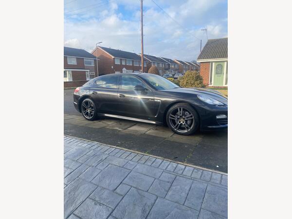 Porsche Panamera 3.0D V6 TiptronicS Euro 5 5dr