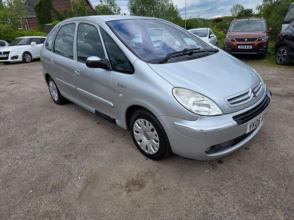 Citroen Xsara Picasso 1.6i 16V Desire 5dr