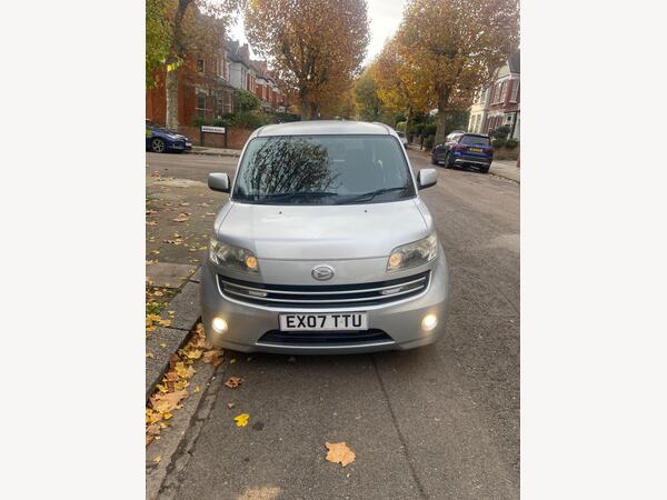 Daihatsu Materia 1.5 5dr