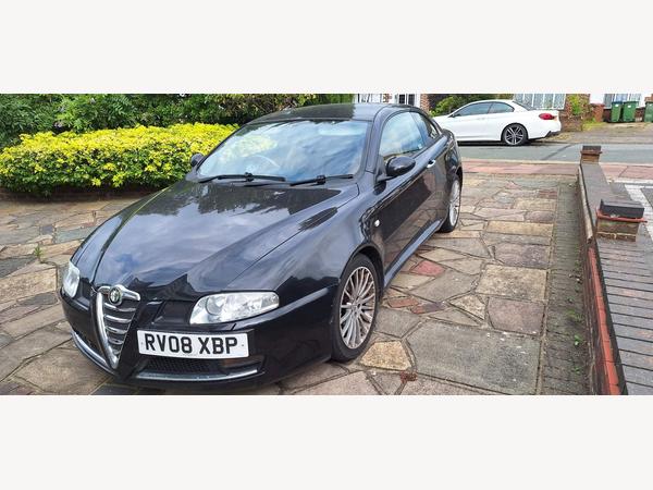 Alfa Romeo GT 2.0 JTS Lusso 2dr