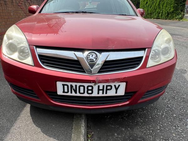 Vauxhall Vectra 1.8 VVT Life 5dr