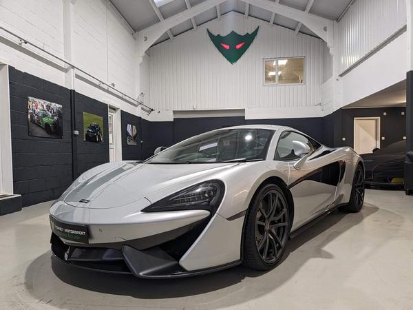 McLaren 540C 3.8T V8 SSG Euro 6 (s/s) 2dr