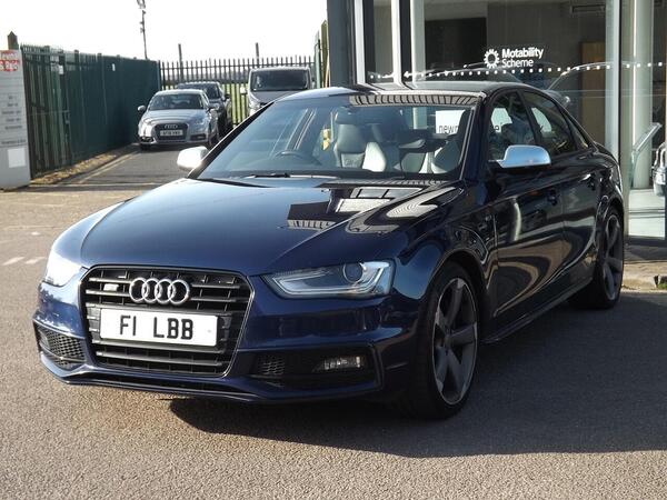 Audi S4 3.0 TFSI V6 Black Edition S Tronic quattro Euro 5 (s/s) 4dr