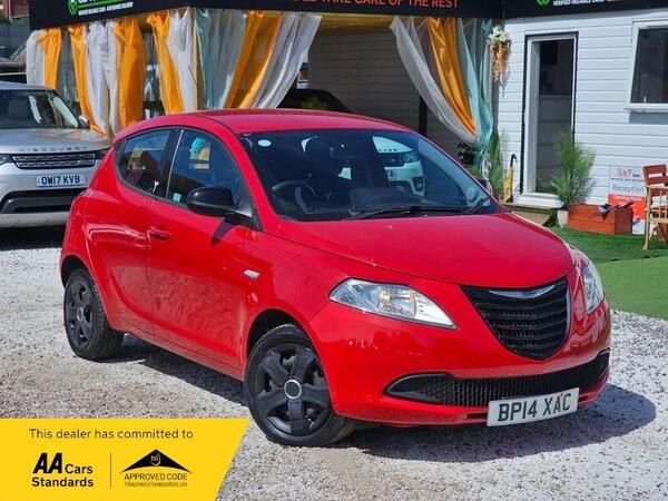 Chrysler Ypsilon 1.2 Silver Euro 6 5dr