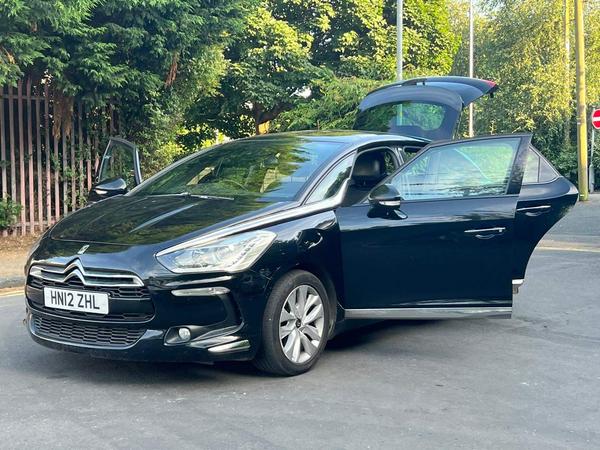 Citroen DS5 1.6 e-HDi Airdream DStyle EGS6 Euro 5 (s/s) 5dr