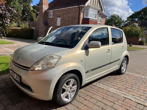 Daihatsu Sirion 1.0 SE 5dr