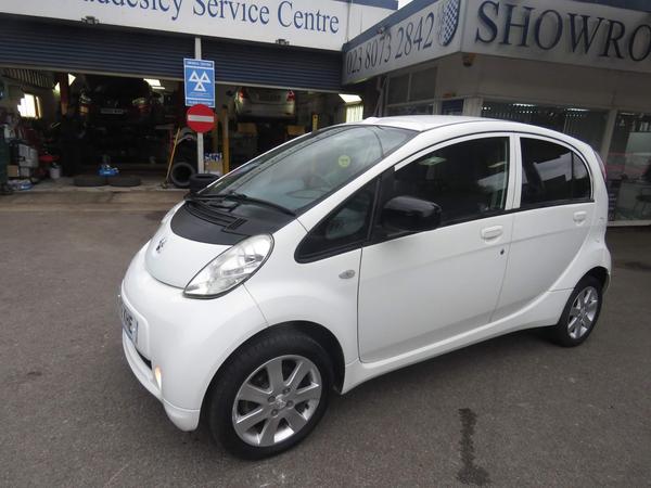 Peugeot iOn Auto 5dr