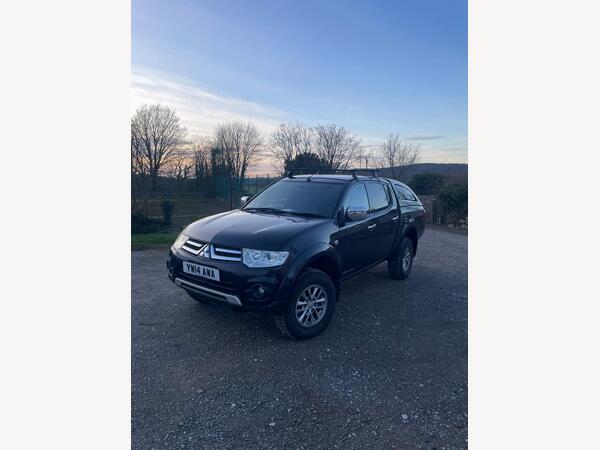 Mitsubishi L200 2.5 DI-D Trojan Pickup Double Cab 4dr Diesel Manual 4WD Euro 5 (175 ps)
