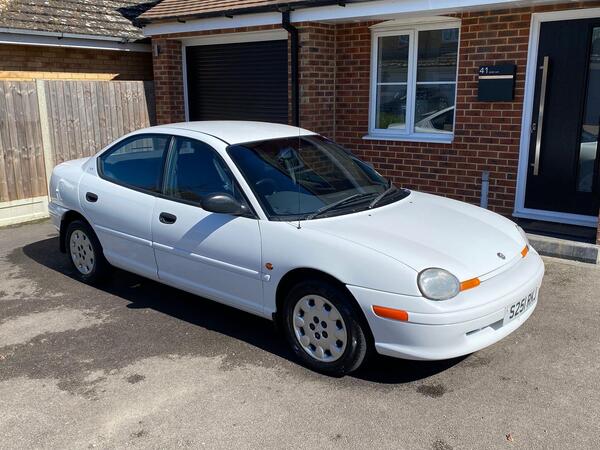 Chrysler Neon 2.0 LX 4dr