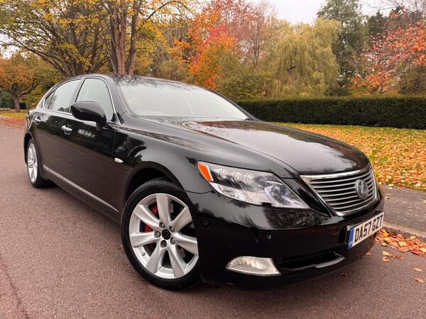 Lexus LS 5.0 600h V8 L CVT 4WD Euro 5 (s/s) 4dr