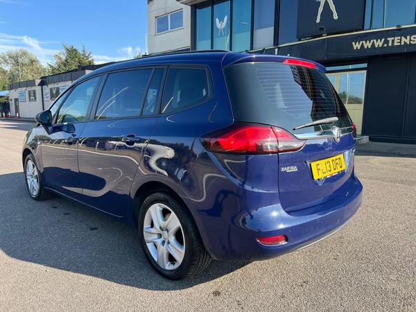 Vauxhall Zafira Tourer 1.4T 16V Exclusiv Auto Euro 5 5dr