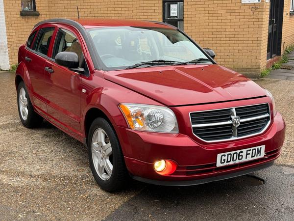 Dodge Caliber 2.0 SXT CVT 5dr