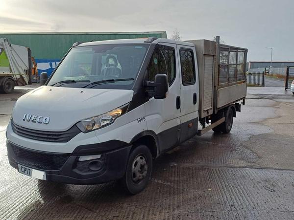 Iveco Daily 3.0D HPI 15V 50C 3520 Crew Van MWB High Roof Euro 6 6dr (DRW)