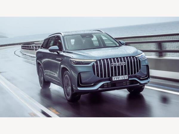 JAECOO 8 1.5T SHS 34.46kWh Luxury DHT3 AWD Euro 6 (s/s) 5dr