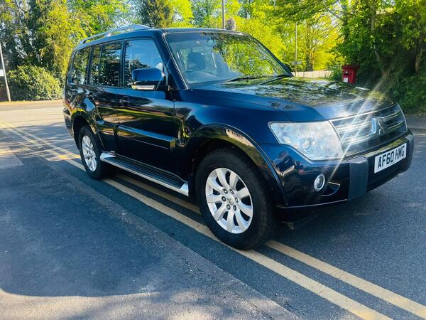 Mitsubishi Shogun 3.2 DI-DC Elegance Auto 4WD Euro 5 5dr LWB