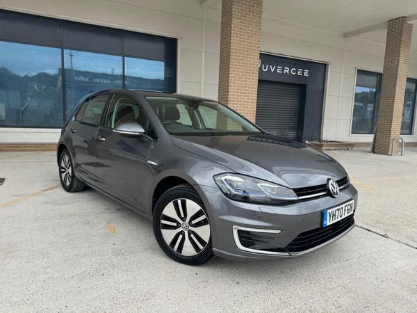 Volkswagen e-Golf 35.8kWh e-Golf Auto 5dr