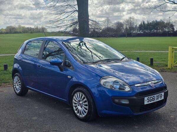 Fiat Punto Evo 1.4 Dynamic Dualogic Euro 5 (s/s) 5dr