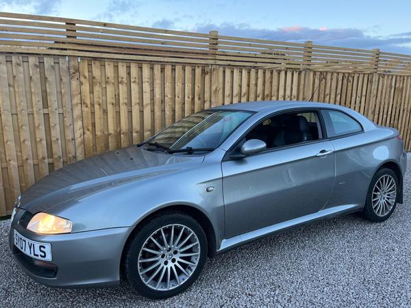 Alfa Romeo GT 1.9 JTDM 16V 2dr