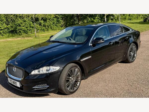 Jaguar XJ 3.0d V6 Portfolio Auto Euro 5 (s/s) 4dr