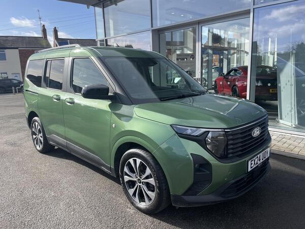 Ford Tourneo Courier 1.0 EcoBoost Titanium Euro 6 (s/s) 5dr