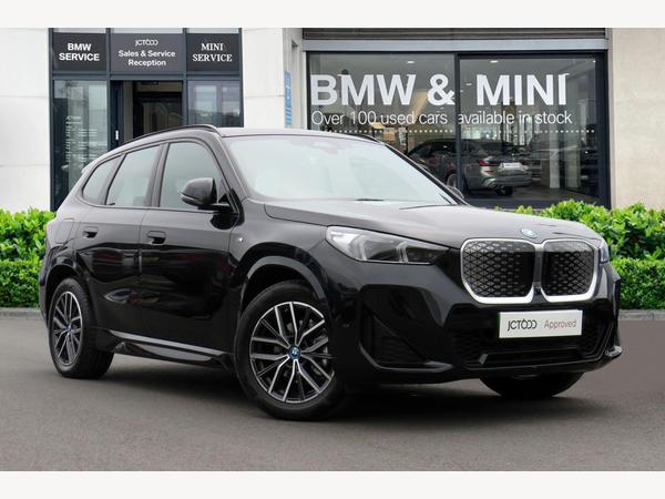 BMW iX1 20 66.5kWh M Sport Auto eDrive 5dr (11kW Charger)