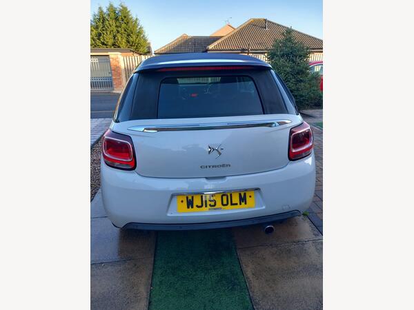 Citroen DS3 Cabrio 1.6 VTi DStyle Plus Auto Euro 5 2dr