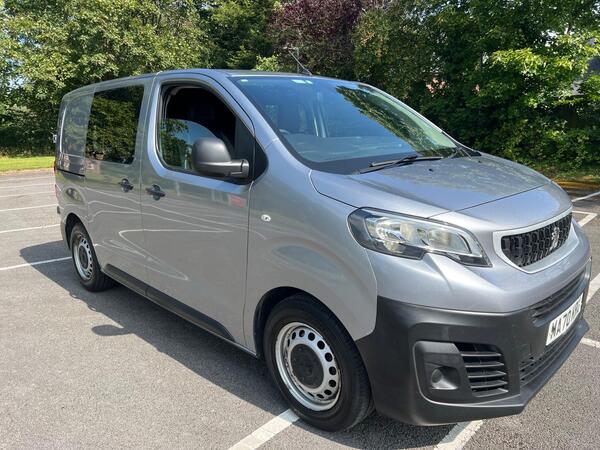 Peugeot Expert 1.5 BlueHDi Compact Combi Van Double Cab 5dr Diesel Manual SWB Euro 6 (s/s) (120 ps)
