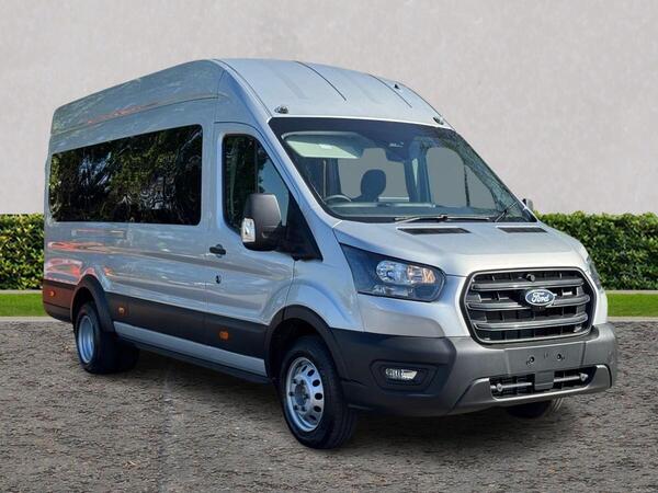Ford Transit 2.0 EcoBlue 130ps H3 17 Seater Trend