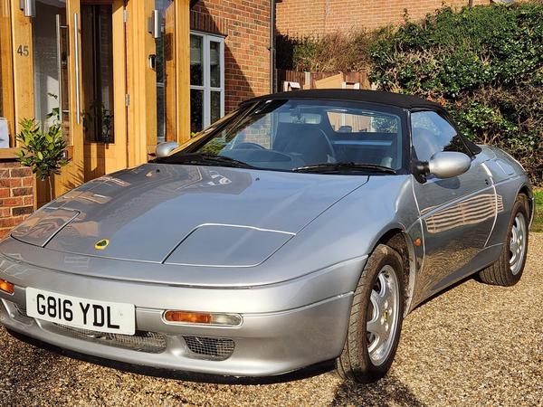 Lotus Elan 1.6 SE 2dr