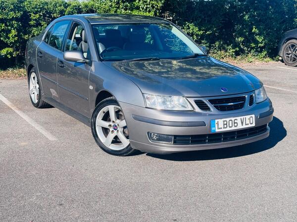 Saab 9-3 2.0T Vector 4dr