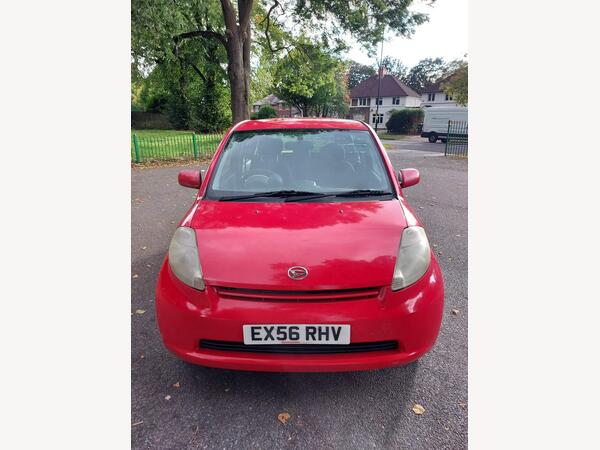 Daihatsu Sirion 1.3 SE 5dr