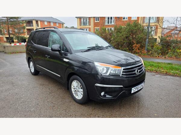 SsangYong Turismo 2.0 e-XDi ES T-Tronic Euro 5 5dr
