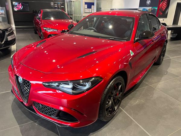 Alfa Romeo Giulia 2.9 V6 Bi-Turbo Quadrifoglio Auto Euro 6 (s/s) 4dr