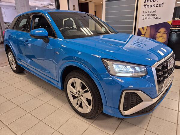 Audi Q2 1.5 TFSI CoD 35 S line Euro 6 (s/s) 5dr