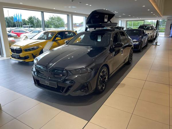 BMW i5 M60 83.9kWh Auto xDrive 4dr